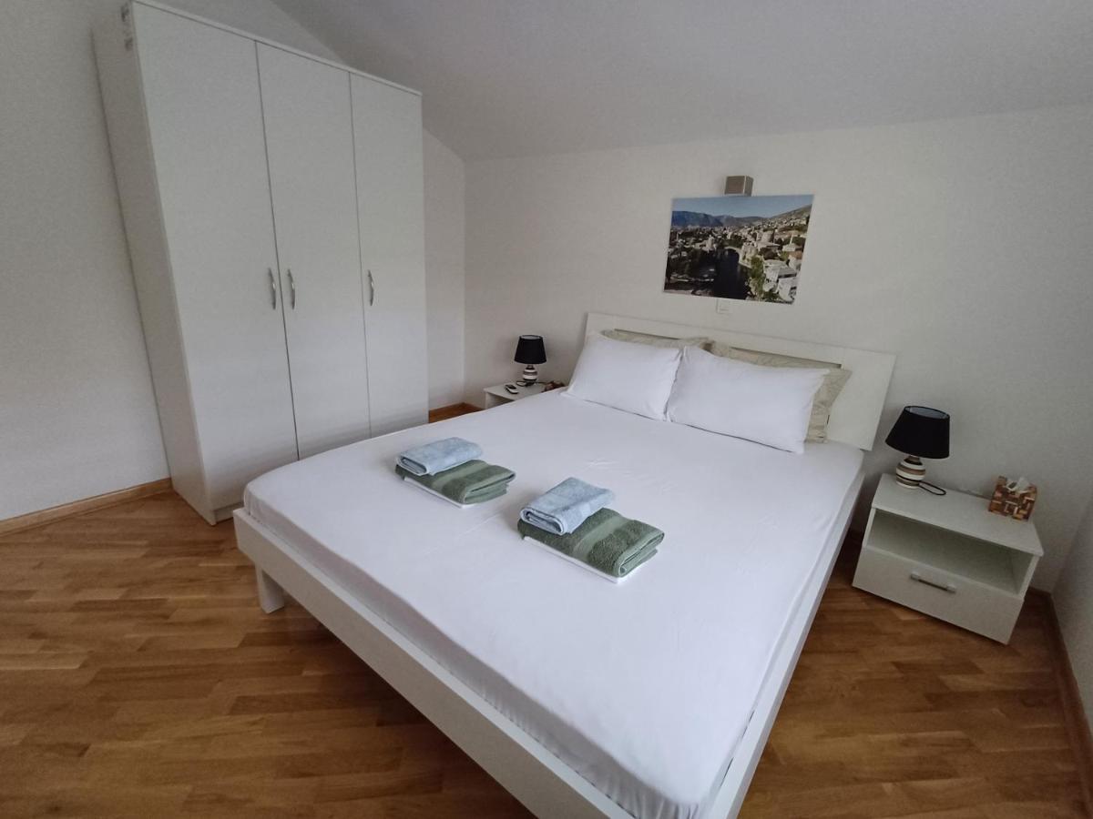 Villa Tamara With Garden And River View - Free Private Parking - Garage Mostar Exterior photo