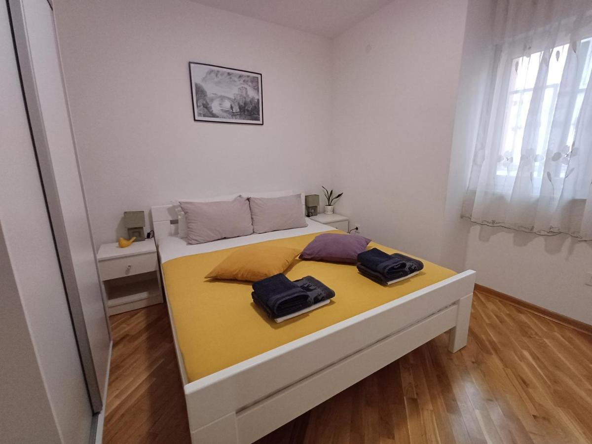 Villa Tamara With Garden And River View - Free Private Parking - Garage Mostar Exterior photo